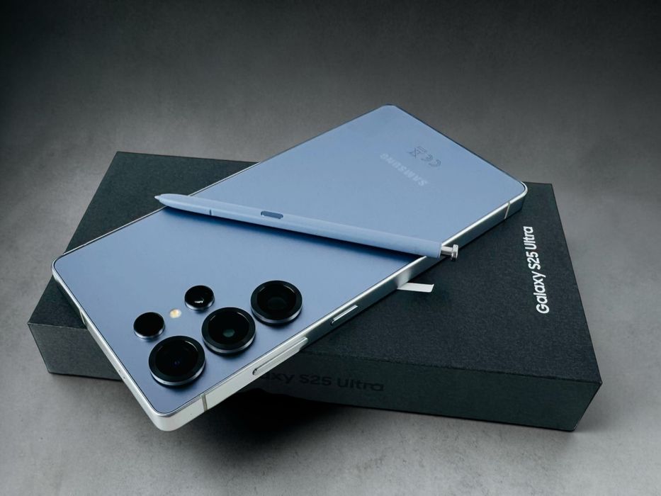 Samsung Galaxy S25 Ultra 512GB 12RAM Silverblue Titanium 100% Батерия! Перфекен! Гаранция!