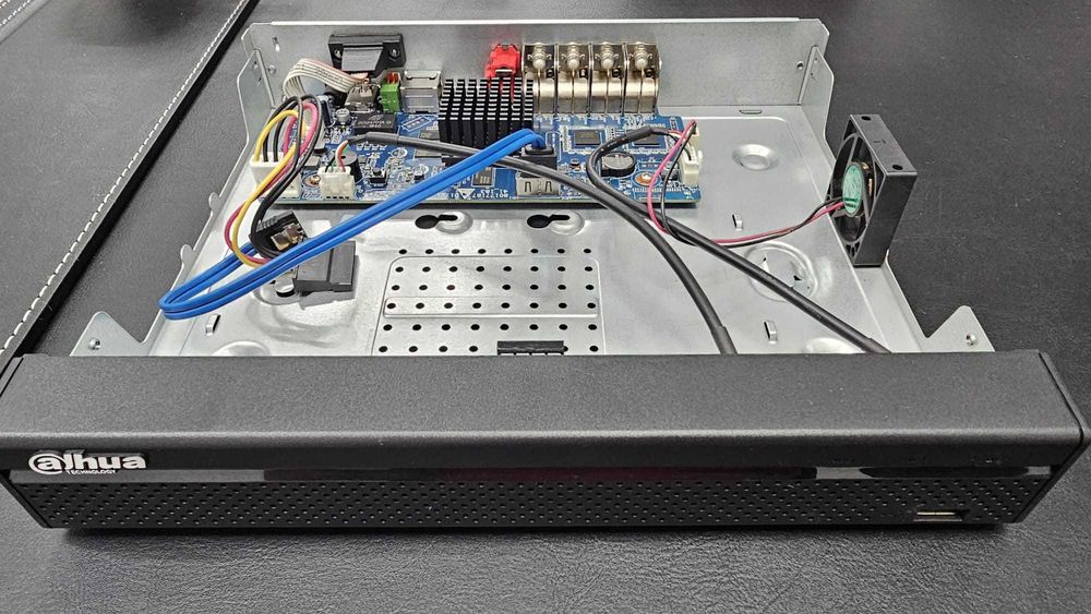 Sistem camere supraveghere video IP 4K - vanzare + montaj (optional)