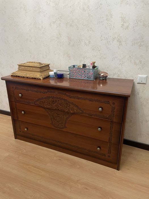 Комплект спальный гарнитур