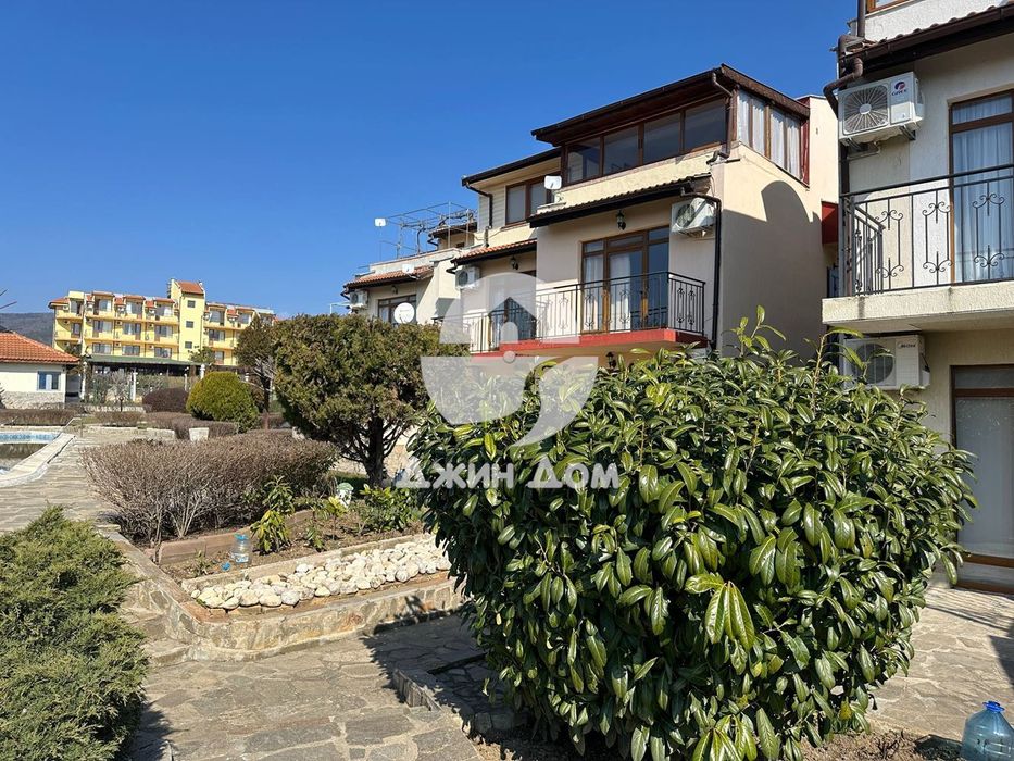 Продава се Двустаен апартамент в Свети Влас - 120 кв.м за 595 €/кв.м - Снимка #8