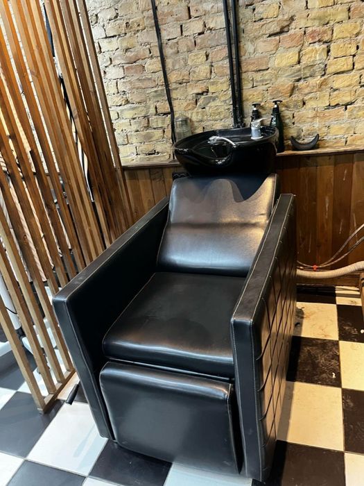 Кресло для парикмахерскую