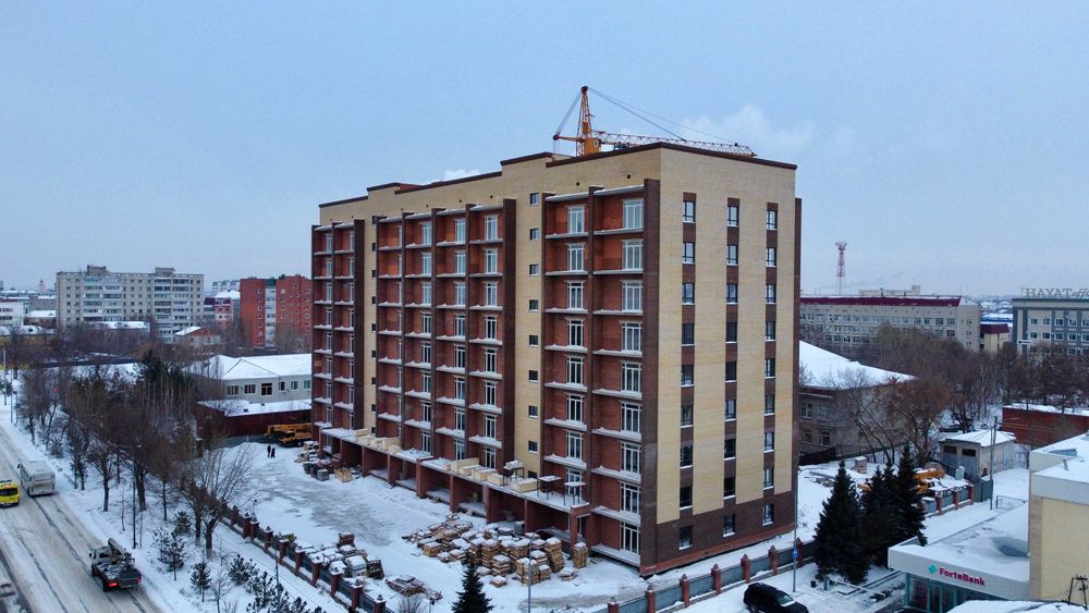 продам 4 ком квартиру