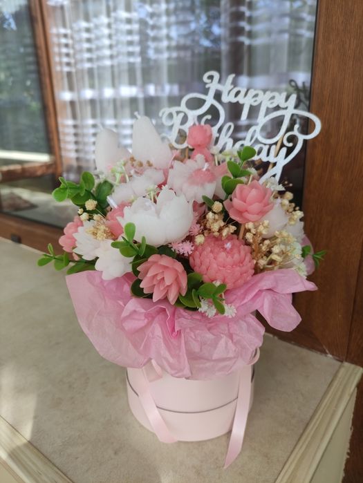 Букети от соеви свещи