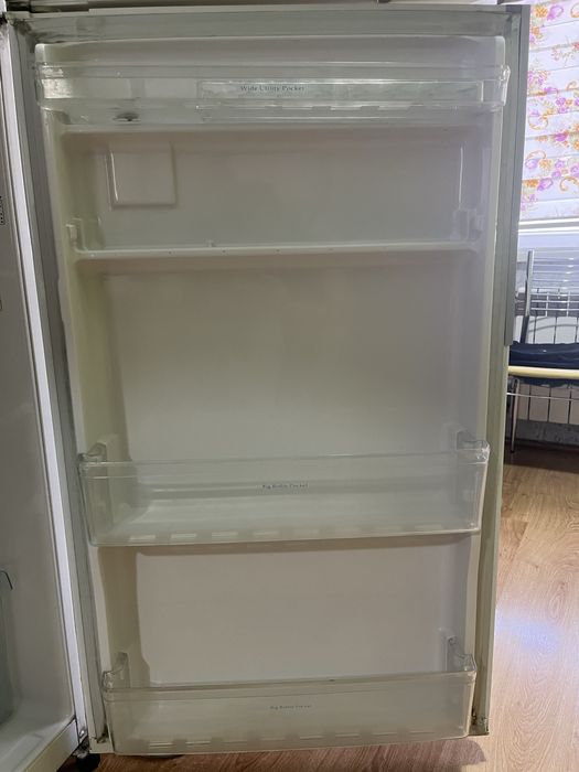 Холодильник HITACHI Шымкент