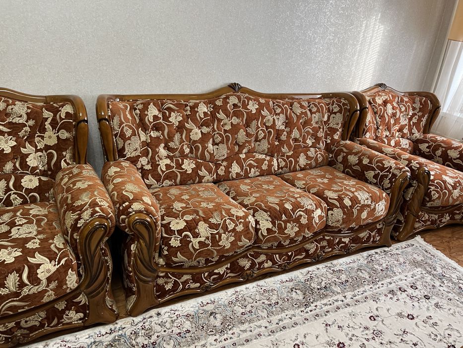 Продам мягкий уголок отдыха