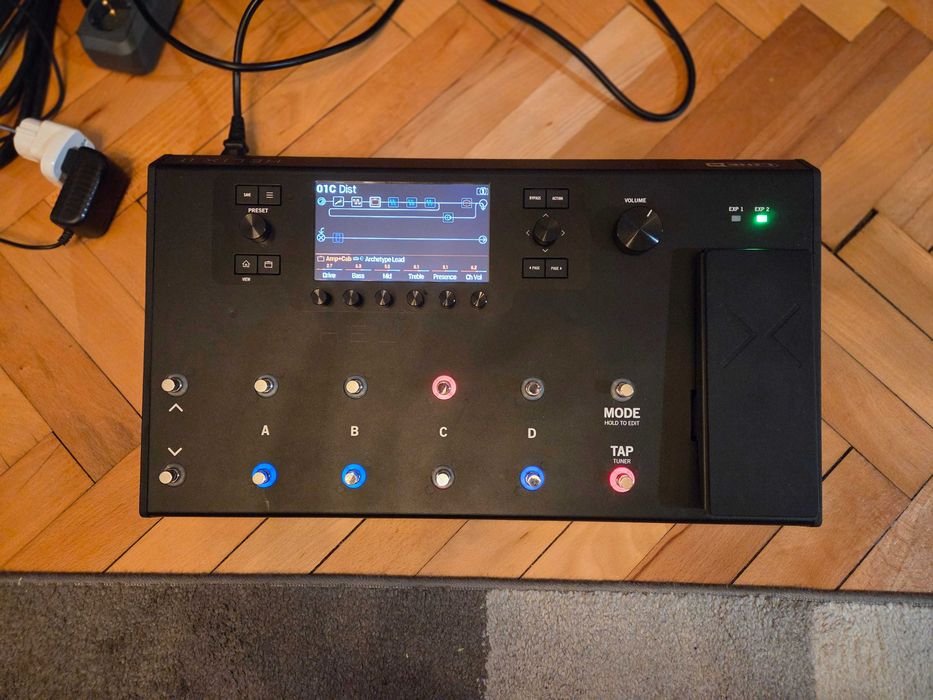 Мултиефект за китара Line6 Helix LT