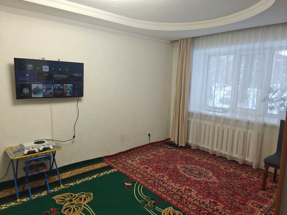 Продам квартиру 3 комнатная