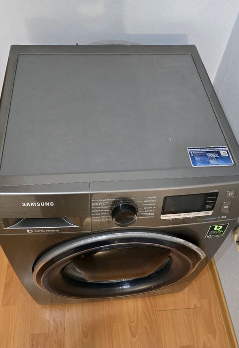 Машинка Самсунг на 9 кг