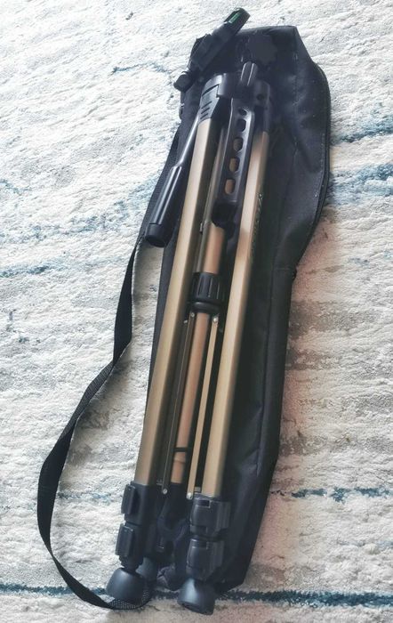 Canon EOS 100D Alb - editie de colecție - set complet