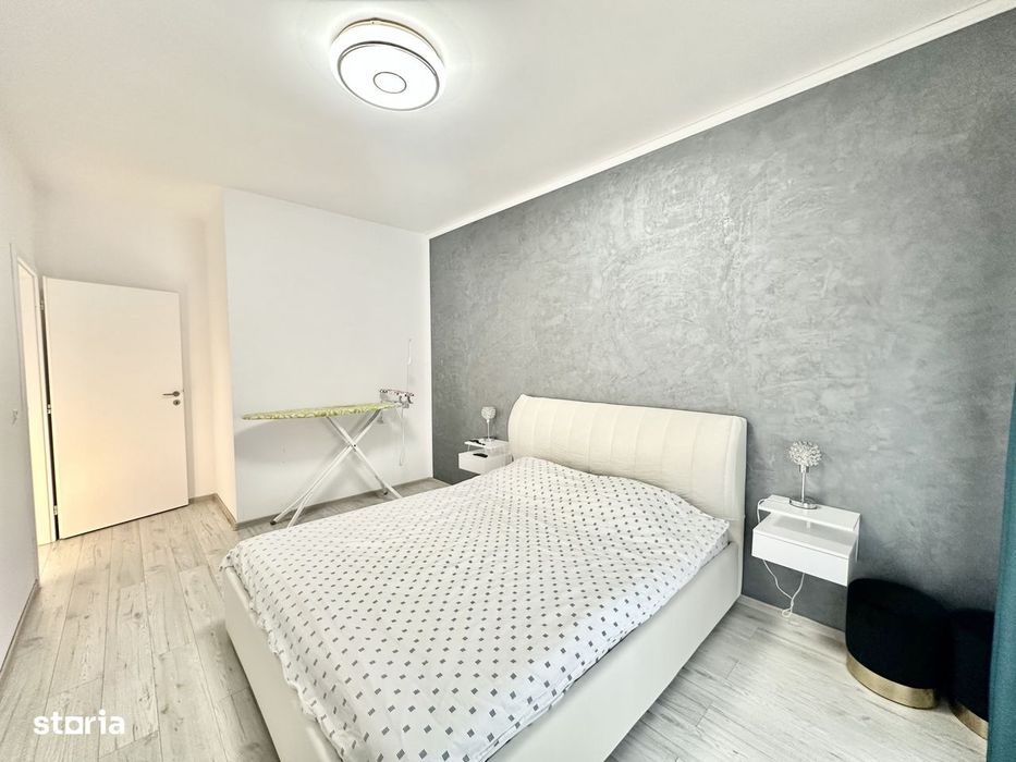 Duplex spatios cu 4 camere | Zid dublu | Panouri fotovoltaice - Mosnit