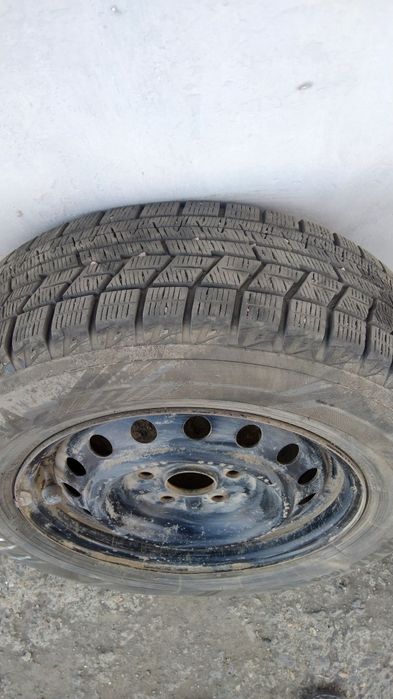 Продам  липучка  205/65 R 15... 5 баллонов