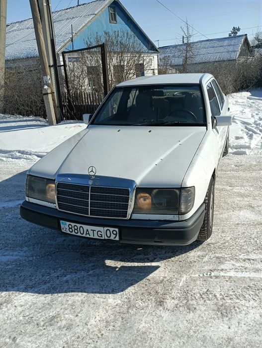 Mercedes 124 2.3