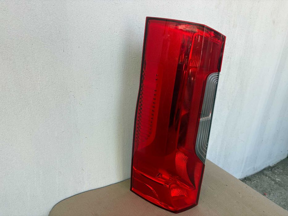 Stop stanga Mercedes Sprinter dupa 2018 original cod A9108200000