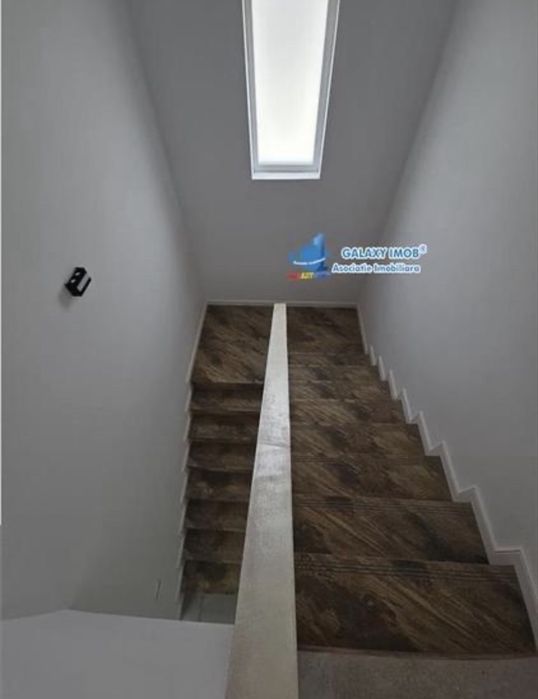 Vand casa cu etaj 150 mp in Buftea - Crevedia