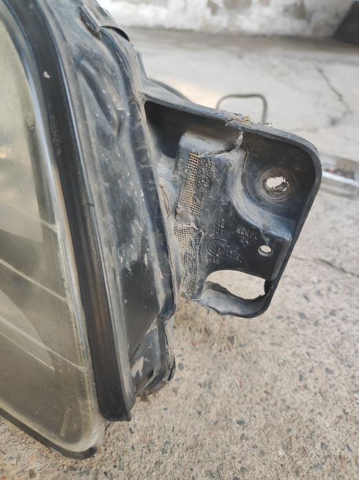 Фары на Субару Легаси Б4