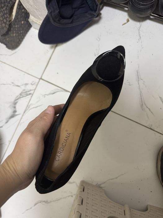 Продам туфли замша