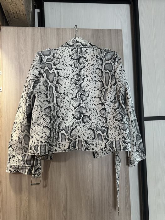 Женская кожаная куртка (косуха)