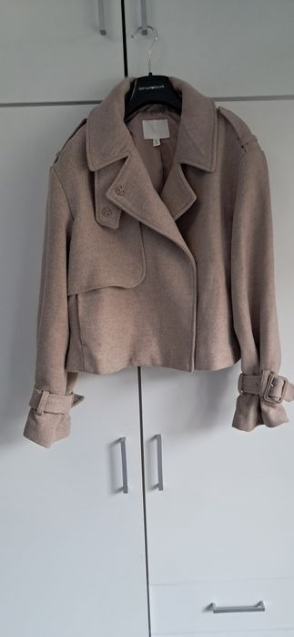 H&M бежаво яке с вълна