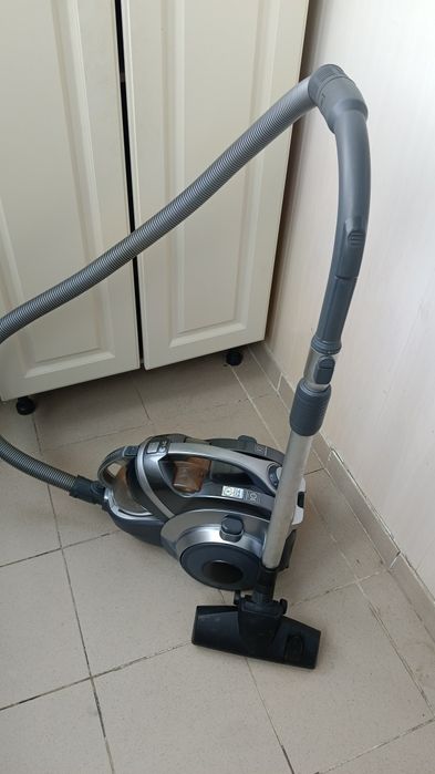 Пылесос LG kompressor