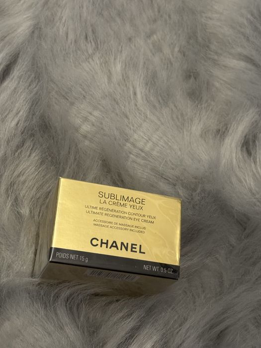Crema pentru conturul ochilor Chanel Sublimage