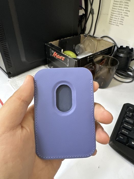 Cardholder на айфон