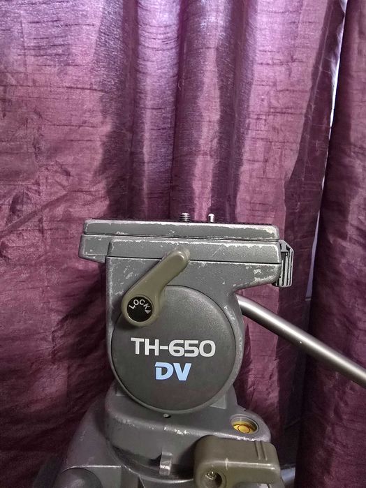 Trepied Libec TH-650 DV