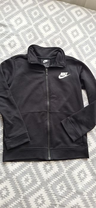 Лот за момче 134 см.зара,nike