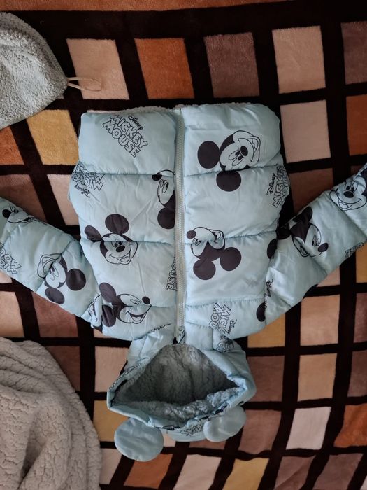 Combinezoane/geaca/bluza bebelusi 3-6 luni ( 68 cm)