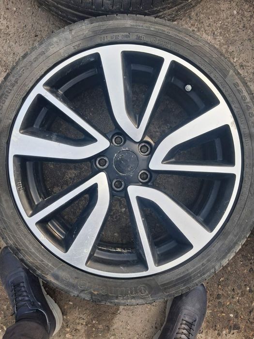 Ляти джанти 19ки Нисан кашкай с гумите 225/45/19  Continental 6mm.