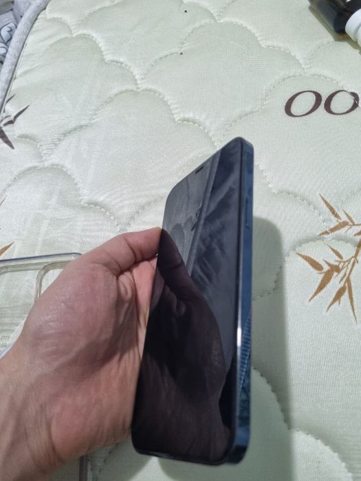 Срочно продаю Iphone 12 pro max