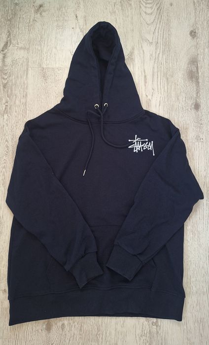 Слуичъри bershka, zara, stussy