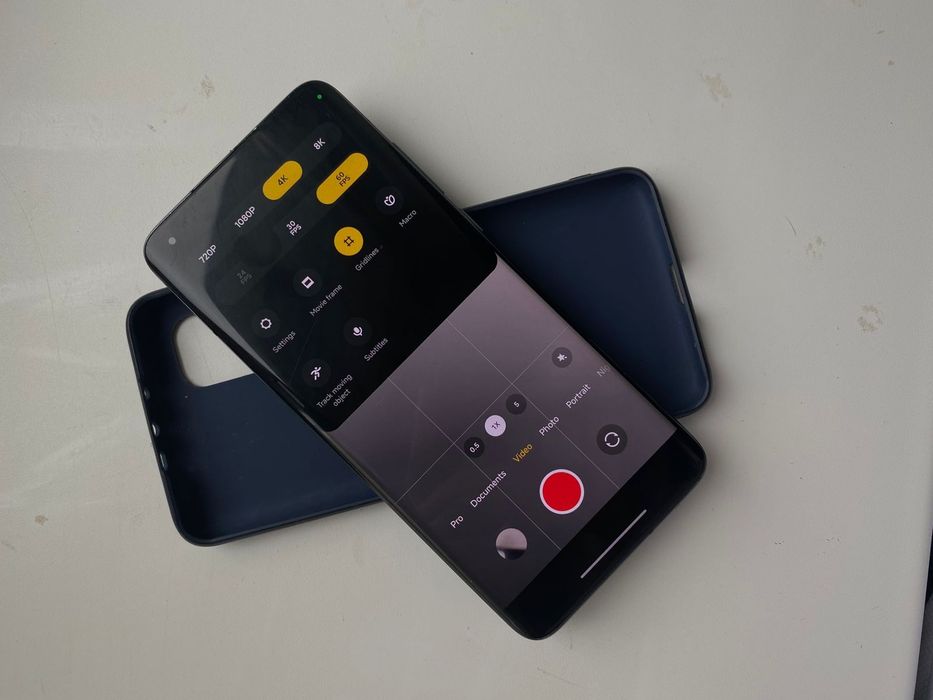 Продаю//Обмен// Xiaomi Mi 10 ultra