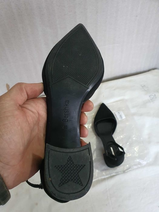 Продаются Туфли Женские