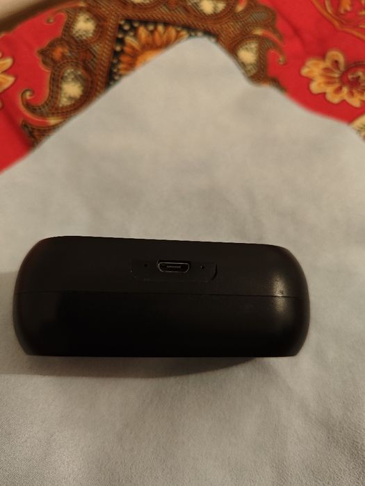 QCY QS1 (T1) кейс от наушников