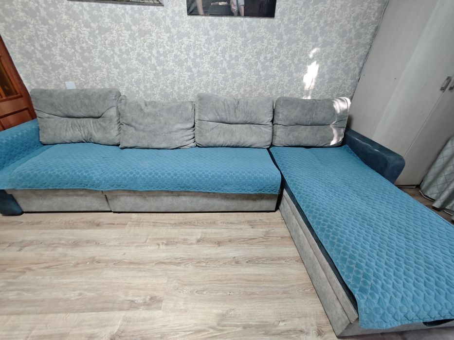 Диван 3 метровый