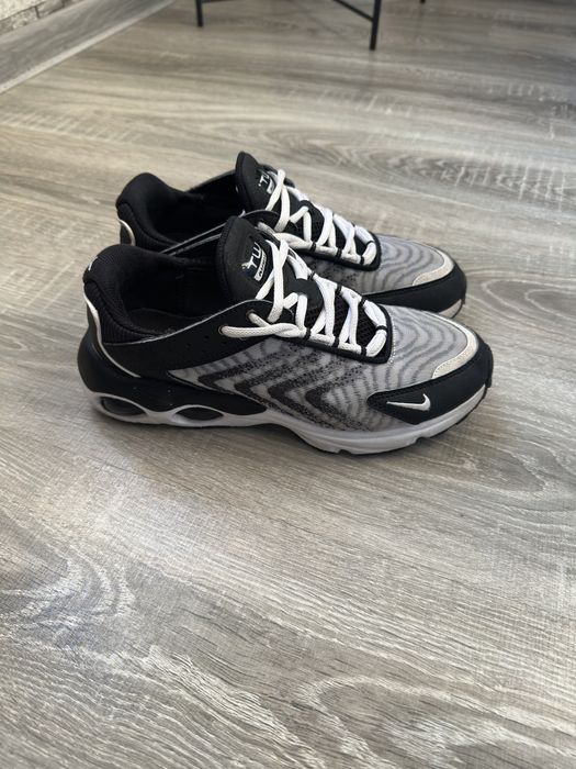 Маратонки  Nike размер 36,5