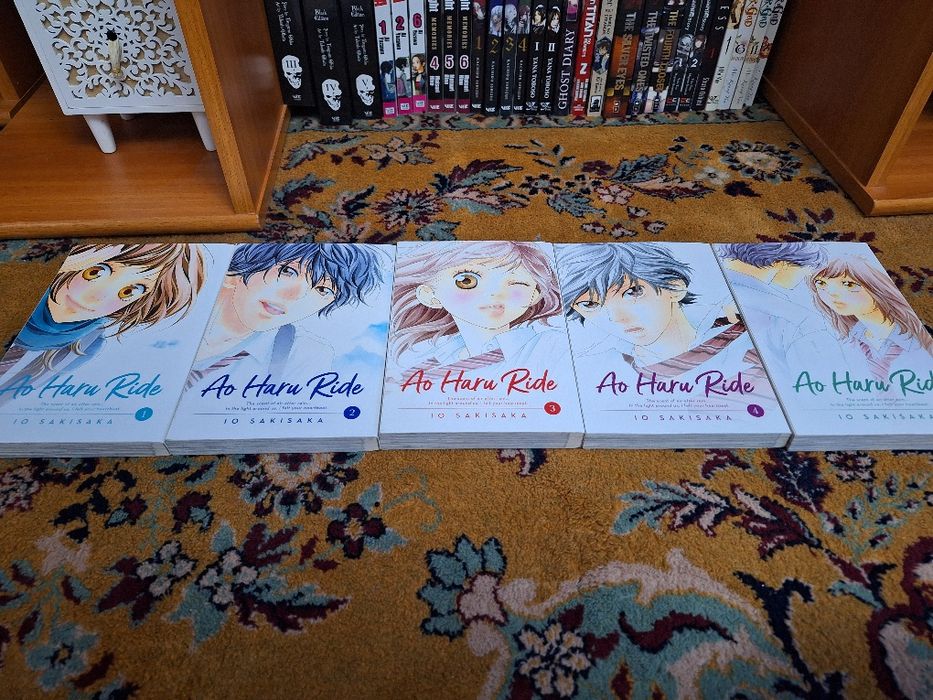 5 manga, se pot vinde si pe bucata