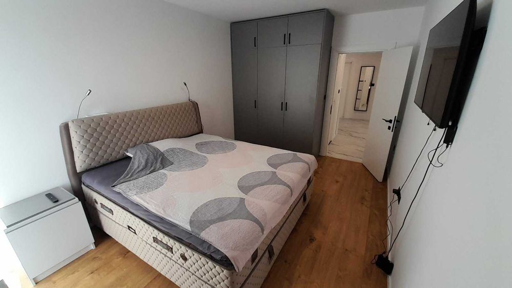 Продава се Многостаен апартамент в Пловдив, Каменица 2 - 131 кв.м за 2214 €/кв.м - Снимка #7