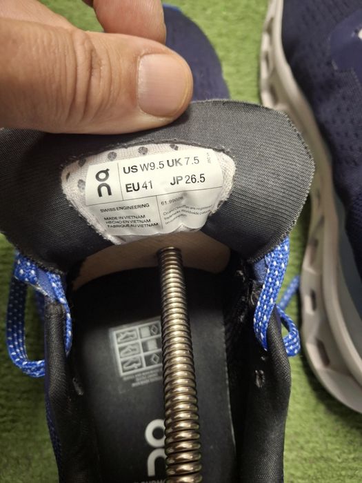 ON RUNNING  Cloudmonster- маратонки