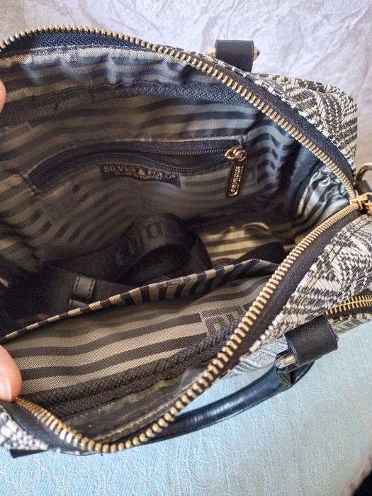 Продам сумку 10 000тенге