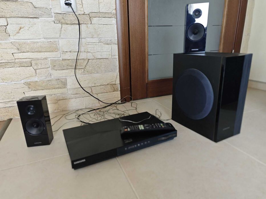 Система за домашно кино Samsung HT-H5200