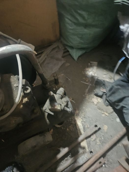 Продам компрессор