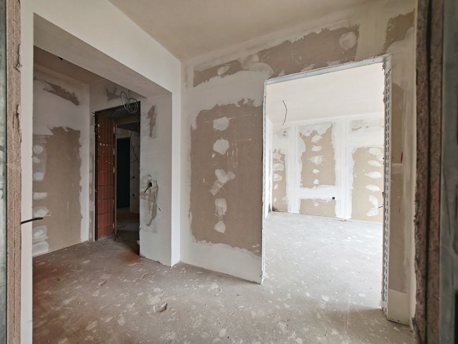 СОБСТВЕНИК продава двустаен апартамент 64м2 в комплекс МЛАДОСТ - Варна