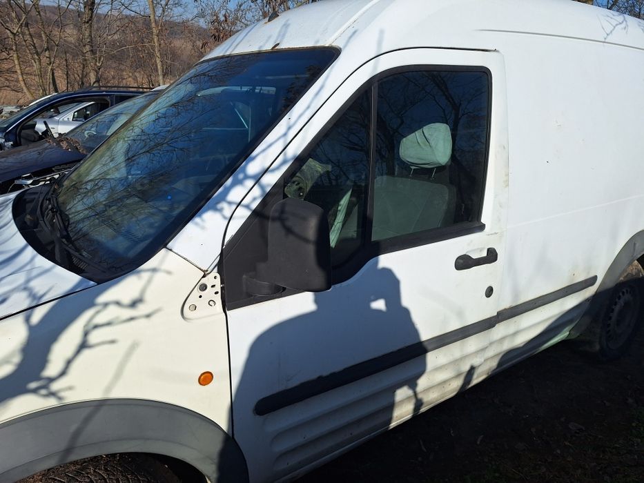 Dezmembrari Ford Transit Connect 1.8 tdci an 2006