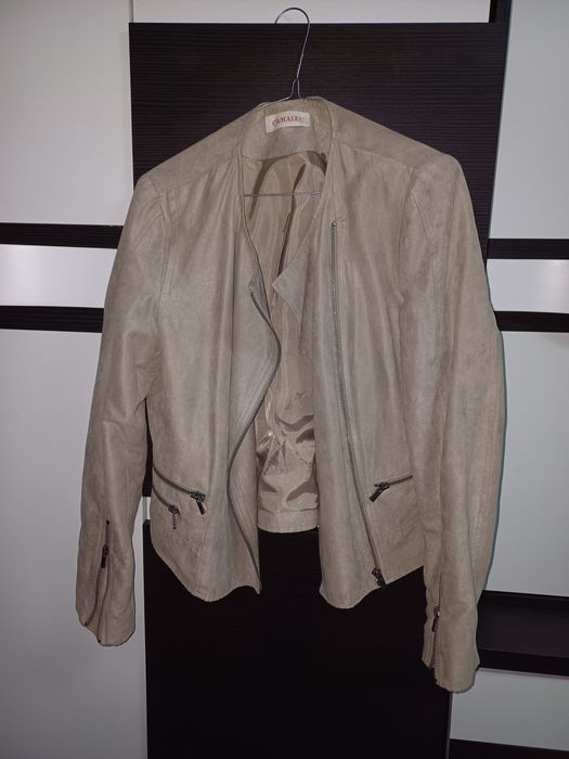 Jacheta  purtata o singura data