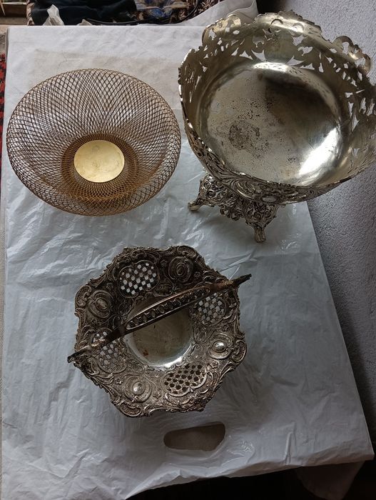 Продам вазочки. .