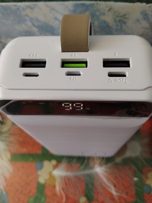 Baterie Externă 60000 mAh