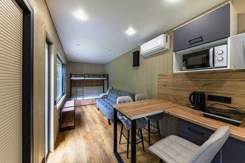 Склад-бытовка офис из контейнера 40 футов под ключ