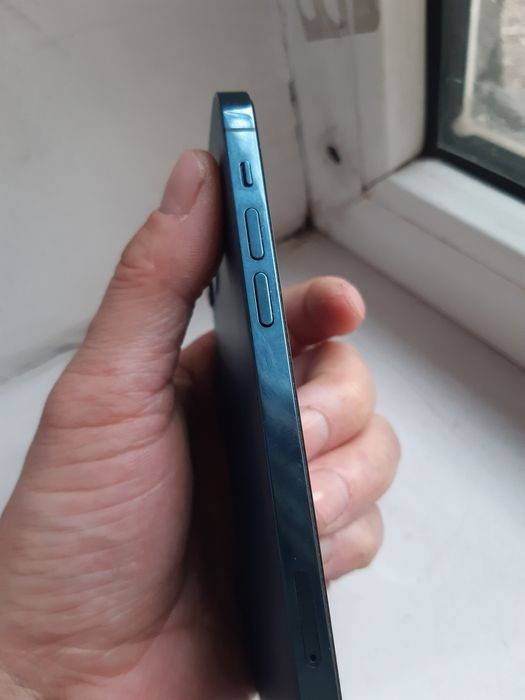 Айфон 12про сатылады срочно акша керек