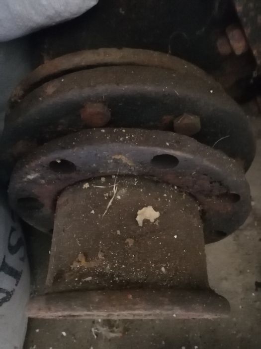 Задвижка чугунная 150 с фланцем